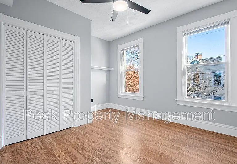 2901 Ellwood Ave #2 — Photo 9