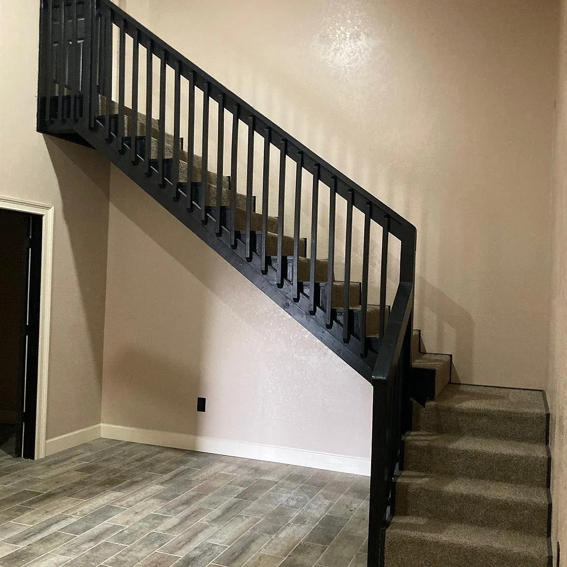 3 bed, 2.0 bath, 1232 sqft, $1,850 — Photo 3