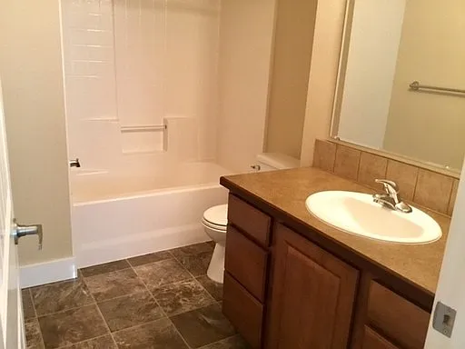 9862 W Rosecroft Ct — Photo 39