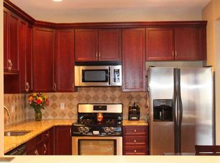 93 Autumn Ridge Rd, Morris Plains, NJ 07950