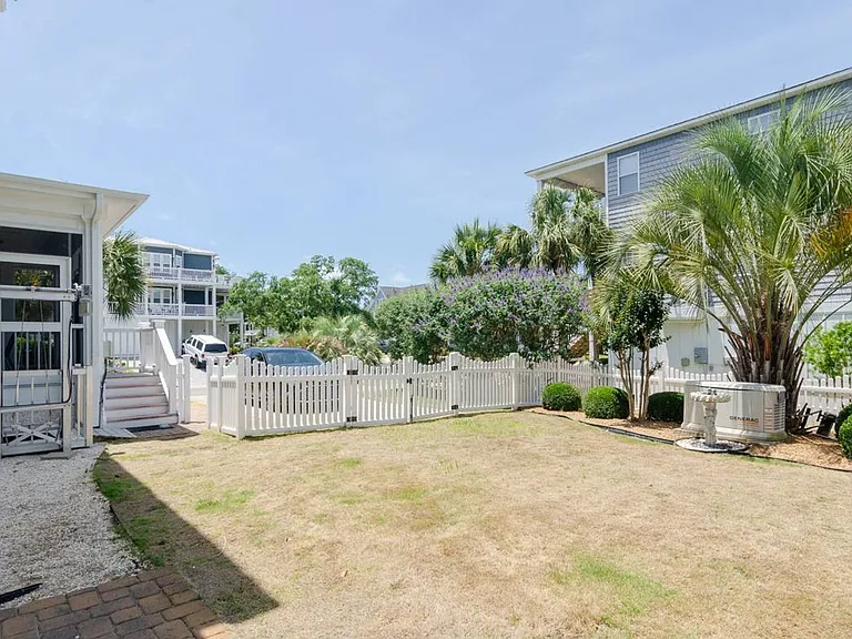 517 Anchor Way — Photo 36