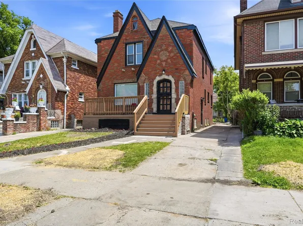 3031 Glendale St, Detroit, MI 48238