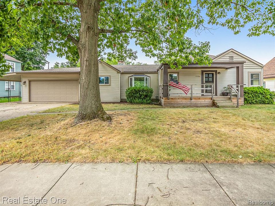1936 Lakeland Ave, Sylvan Lake, MI 48320 MLS 20221041924 Zillow