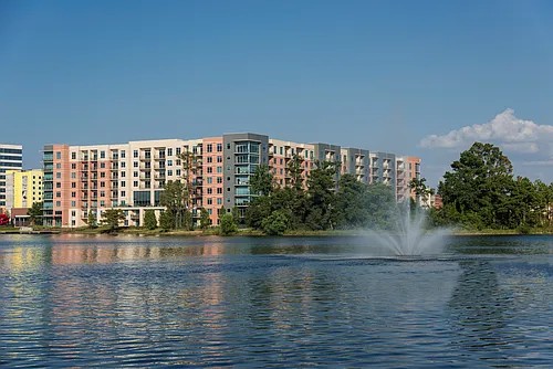 One Lakes Edge Photo 1