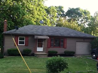 2702 Alexander Rd, Atwater, OH 44201