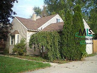 1st image of 1121 Birchwood Dr