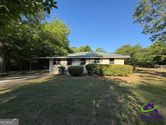 2nd image of 6045 Skipperton Rd