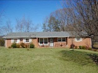 809 Liberty Rd, Archdale, NC 27263