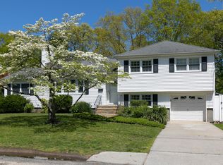 141 Lewis Ln, Brick, NJ 08724