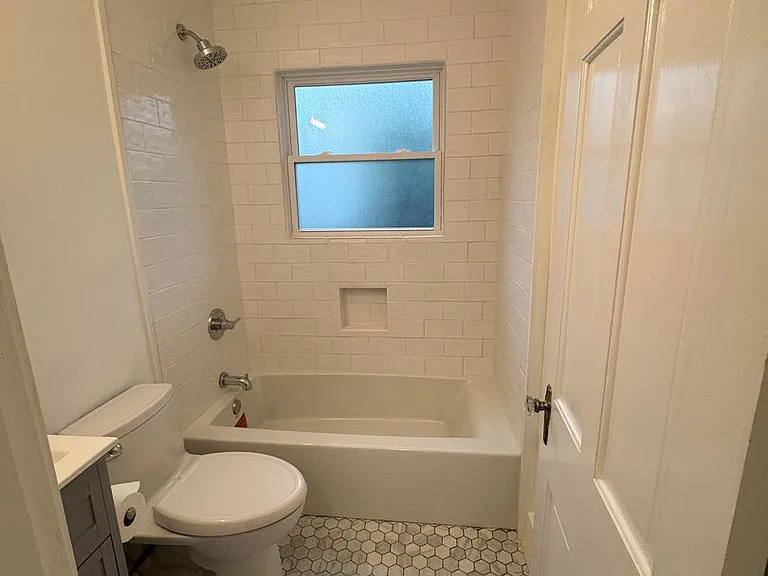 4109 Winchester Rd — Photo 7