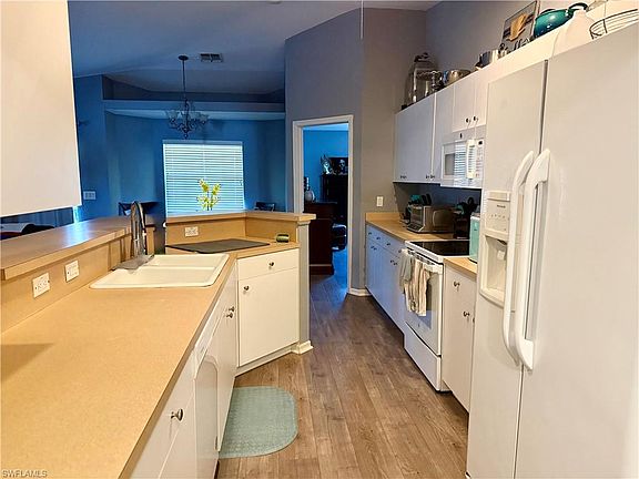 4th image of 20068 Lake Vista CIR N #2C