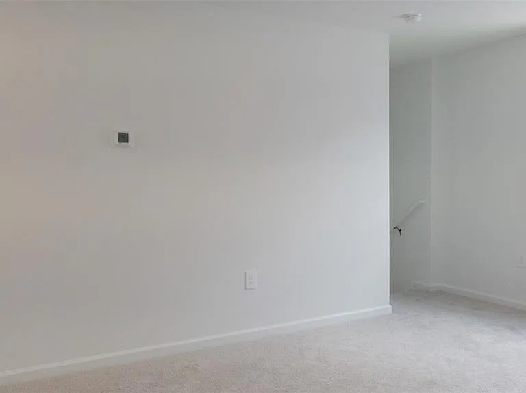 6433 Domizio Dr — Photo 17
