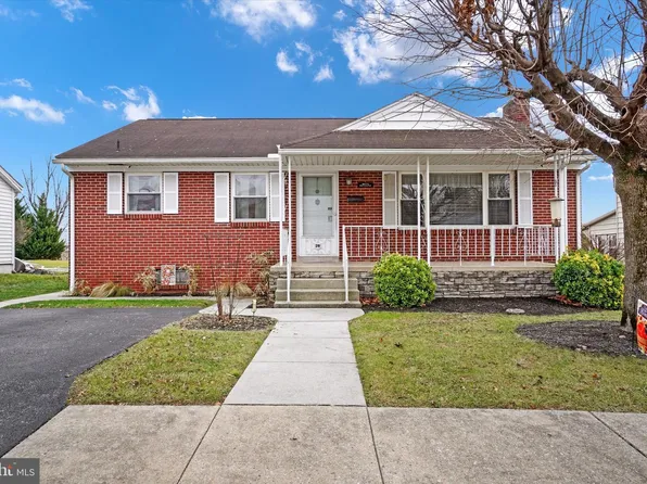 28 Mayfield St, Dover, PA 17315