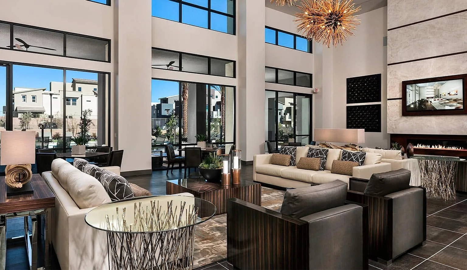 1 bed, 813 sqft, $2,300 — Photo 2