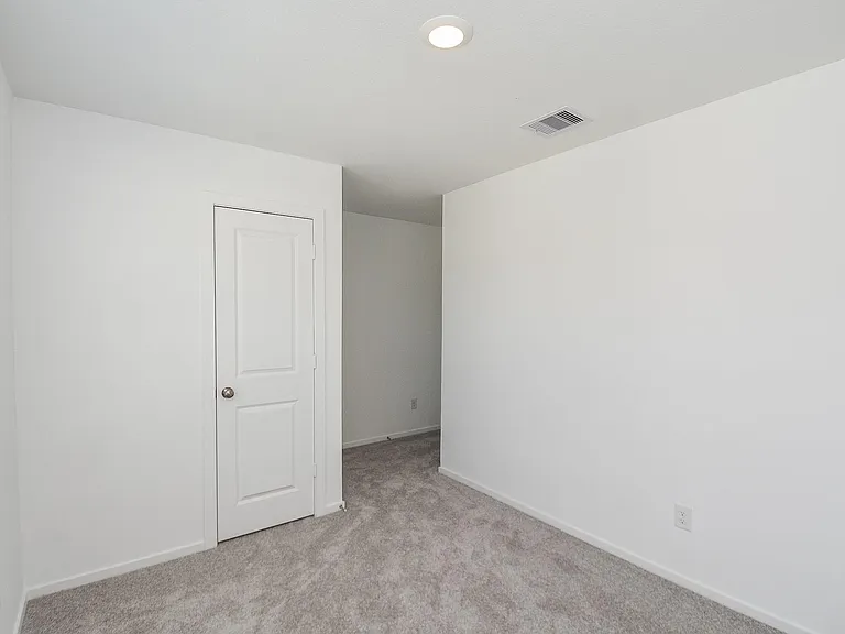 21430 Carosella Dr — Photo 18