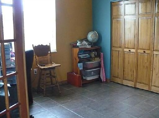 4th image of 3220 Oaklea Dr