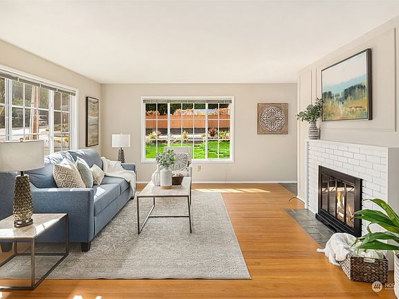 3rd image of 12312 SE 42nd Street