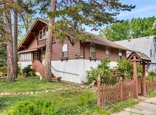 1450 Graber Dr, Lakewood, OH 44107