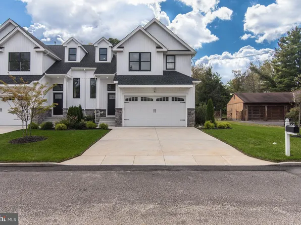 108 Mulberry St, Delran, NJ 08075