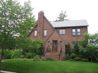 240 Washington St, Belmont, MA 02478