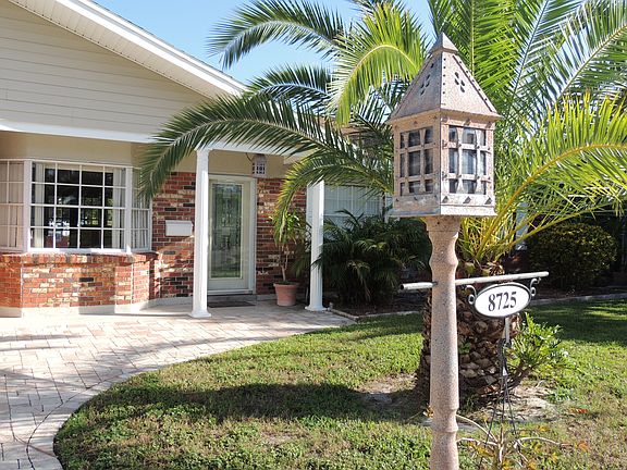 2nd image of 8725 Cobblestone Dr