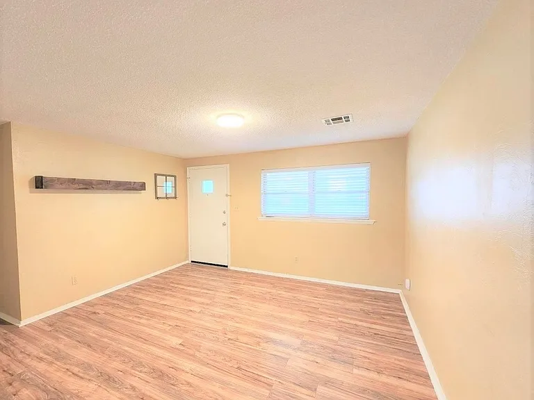 3712 N Markwell Ave — Photo 20