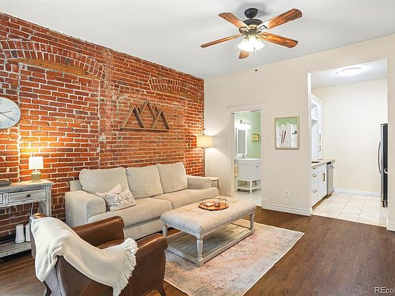 3rd image of 3249 W Fairview Place #111