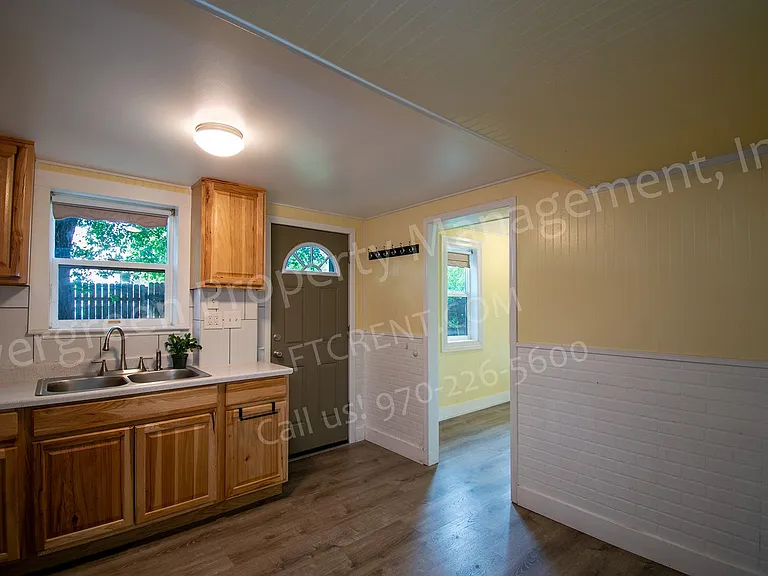 1702 Mathews St #2 — Photo 3