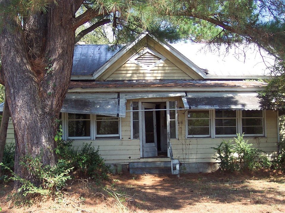 1st image of 115 E 13th St