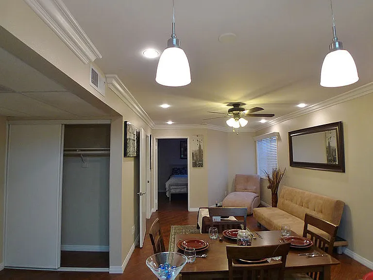 Villa De Adel Apts — Photo 84