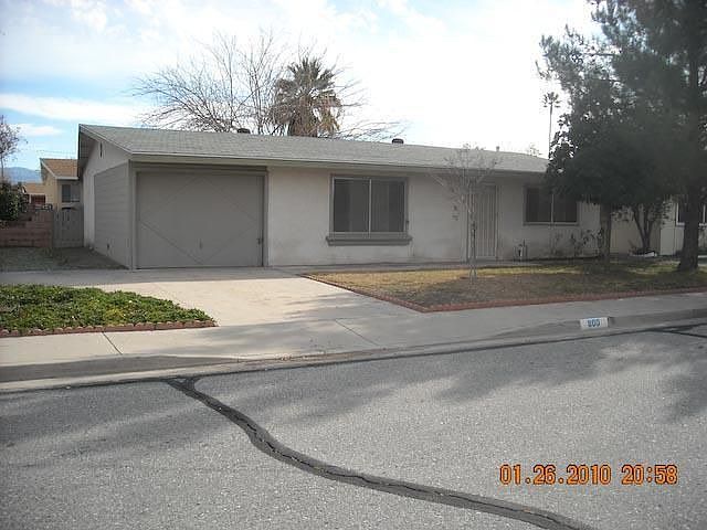 2nd image of 800 S Alessandro St