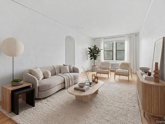 5th image of 20 William Street #5J