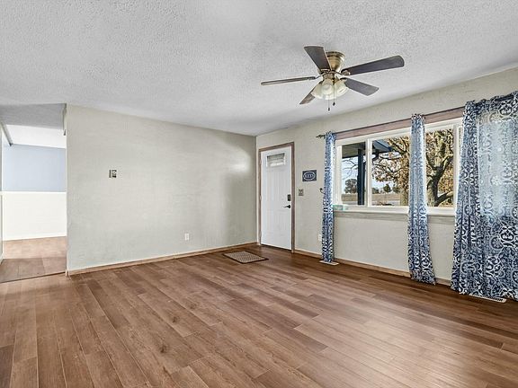 4th image of 410 S Clompton Street
