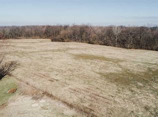 Norman Dr, Groveland, IL 61535