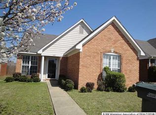 680 Grant Dr, Southaven, MS 38671