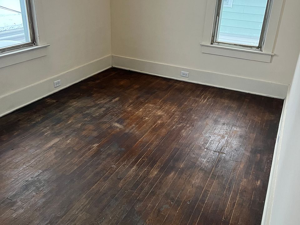 1st image of 80 Cole Ave