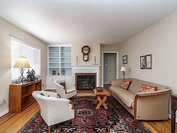 4th image of 5024 Patterson Ave