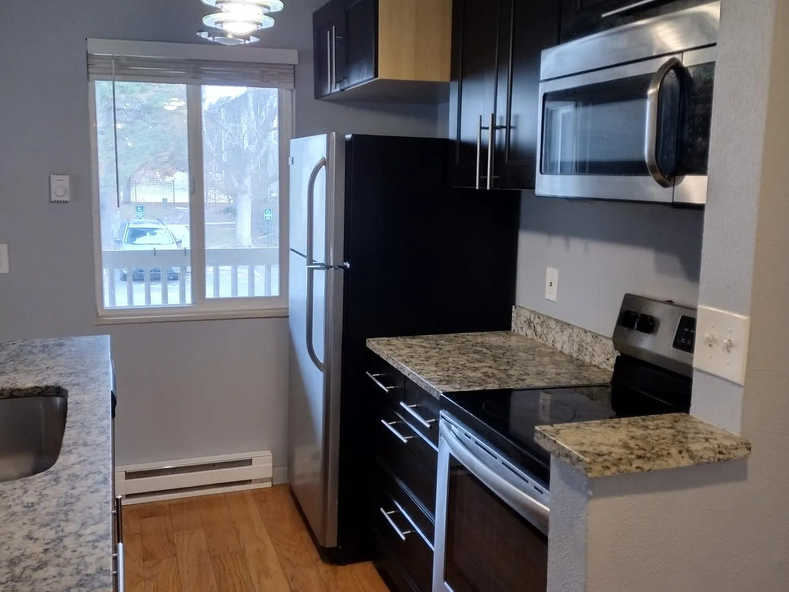 1 bed, 748 sqft, $1,497 — Photo 2