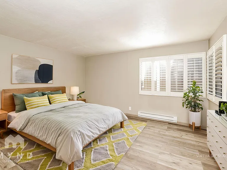 5400 Mountain Blvd #230 — Photo 3