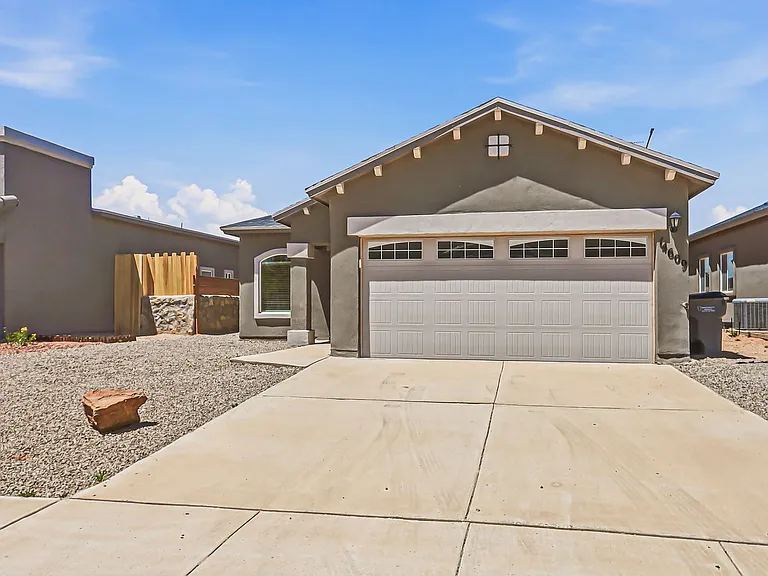 14609 Carlo Alvarado Dr — Photo 2