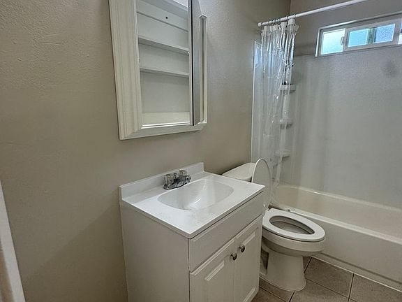 5th image of 718 Bedlow Dr #720