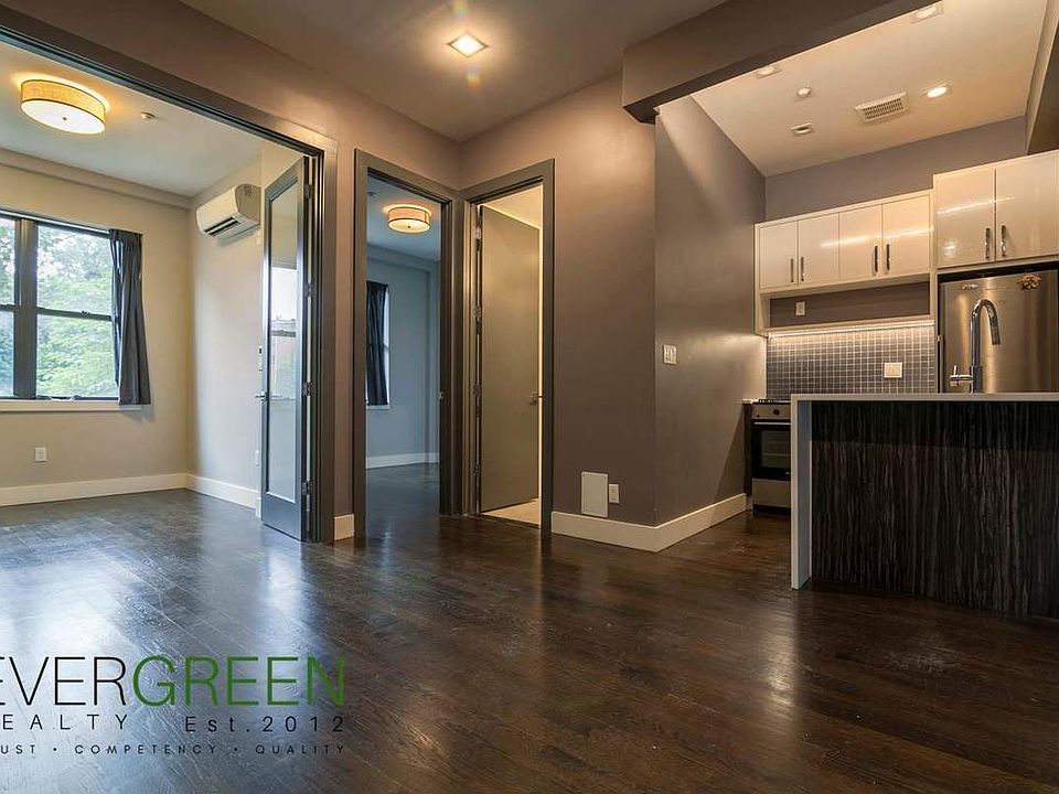 1st image of 443 Franklin Ave #3