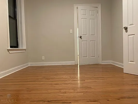 Rented by Hillel Realty Group | media 6