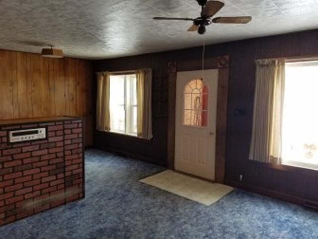 2nd image of 974 Darrell Ave