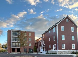 34 Bailey Ave #209, Ridgefield, CT 06877