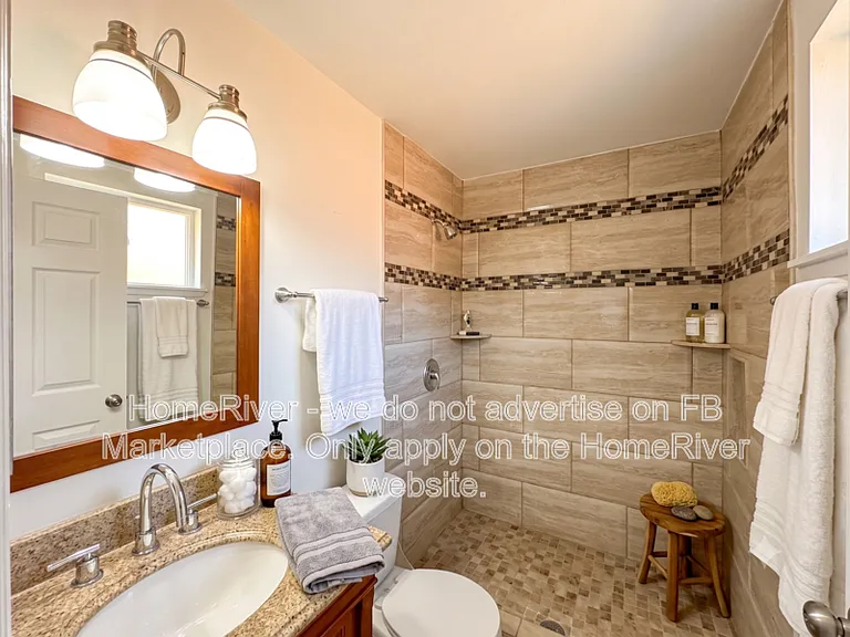 2878 Whitney Rd #A — Photo 5