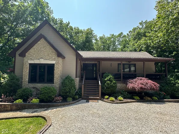204 Hardin Ridge Rd, Bedford, IN 47421