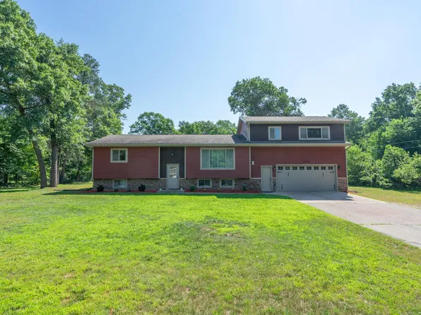 13498 Meredith Dr, Baxter, MN 56425