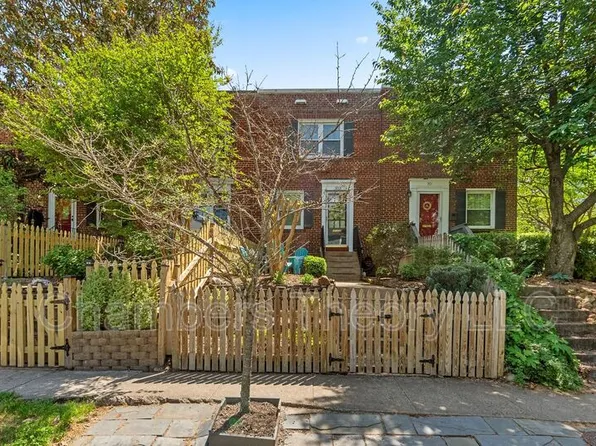 303 Mount Vernon Ave, Alexandria, VA 22301