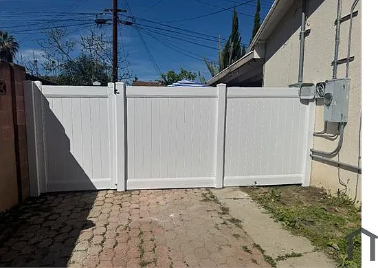 1117 1/2 N Sandia Ave — Photo 15